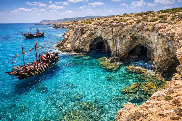Pirates Caves